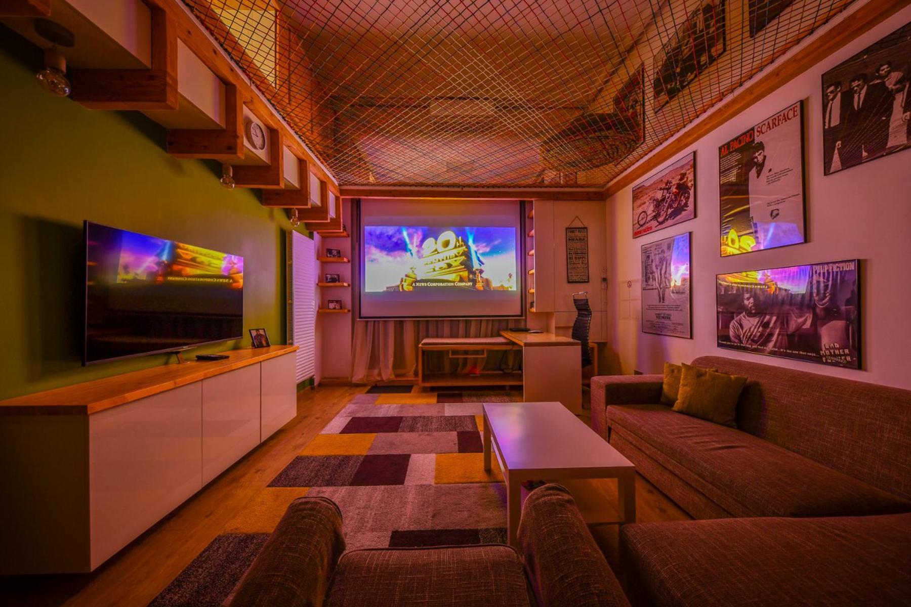 The Movie Apartment Κλουζ-Ναπόκα Εξωτερικό φωτογραφία