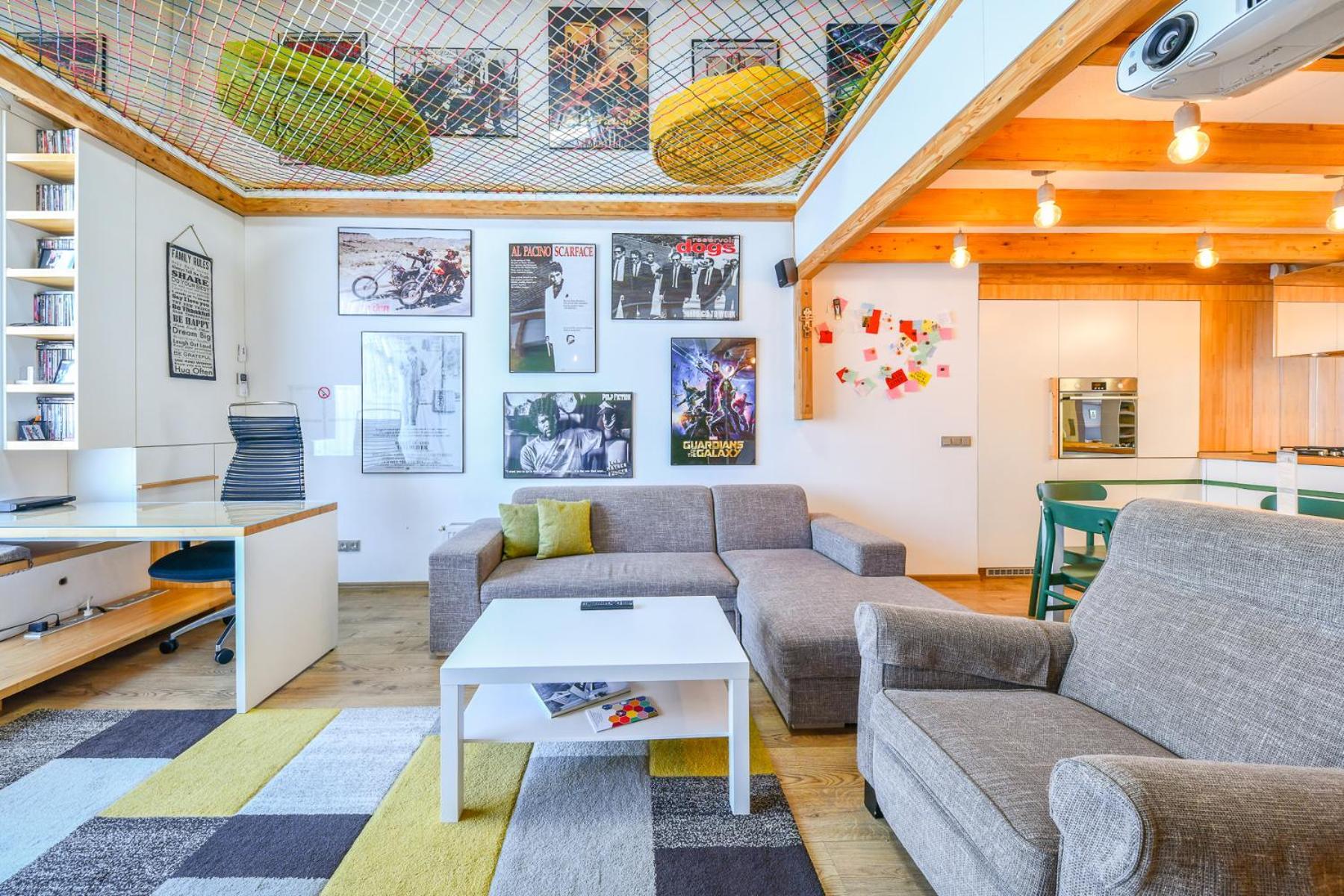 The Movie Apartment Κλουζ-Ναπόκα Εξωτερικό φωτογραφία