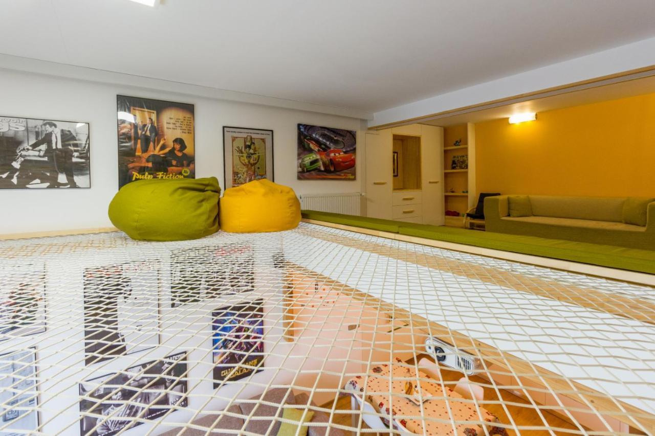 The Movie Apartment Κλουζ-Ναπόκα Εξωτερικό φωτογραφία